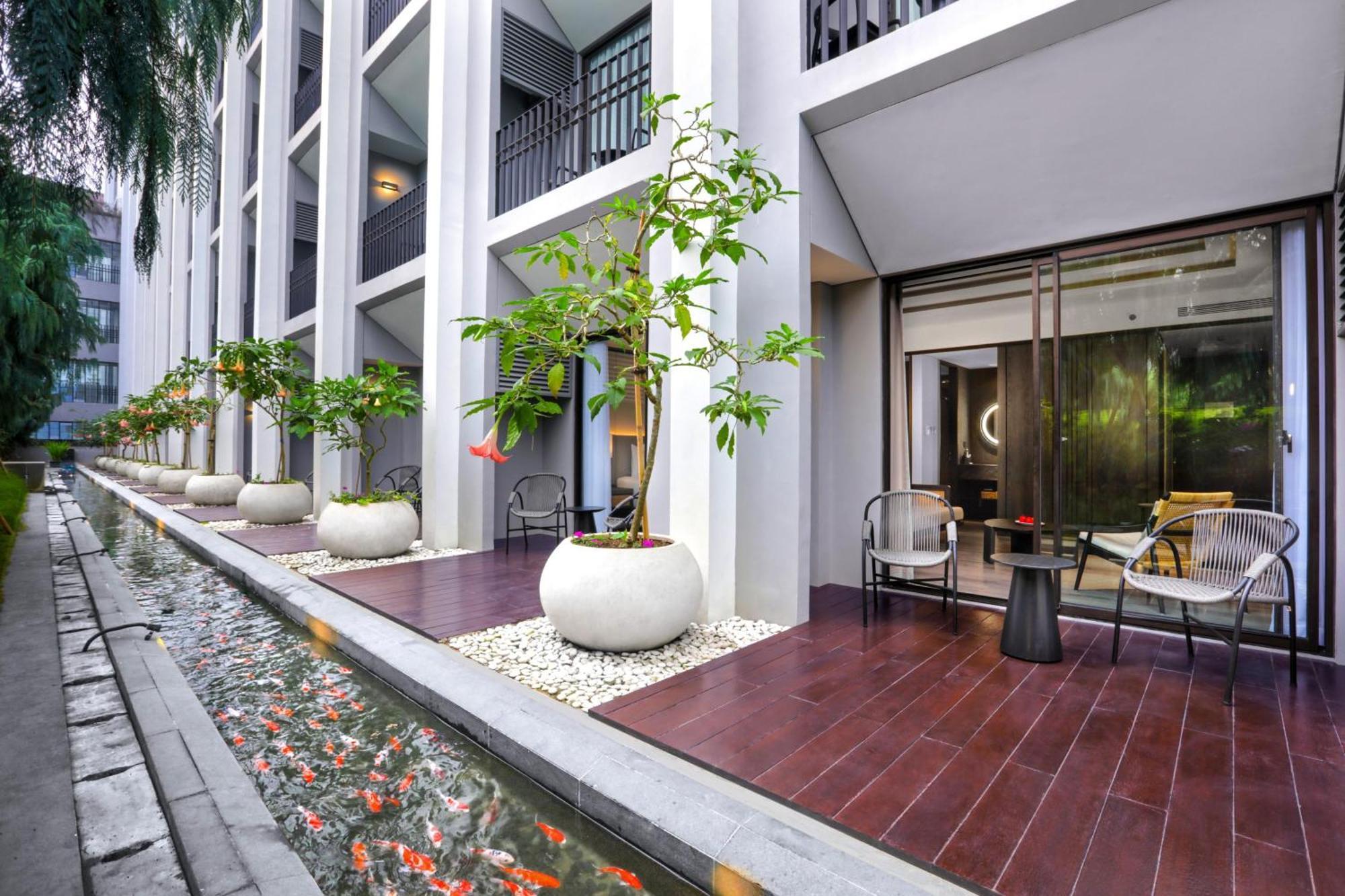 Grand ASTON Puncak Hotel&Resort Ciseureuh Exterior foto